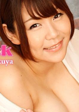 Heyzo HZ-3742 A Titty Fuck with Sakuya - Sakuya Nishizono I'll Fuck You With Sakuya Nishizono's Pie! - Sakuya Nishizono