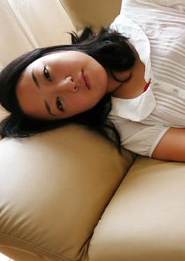 H4610-ki240310 Misato Sakata 28 Years Old